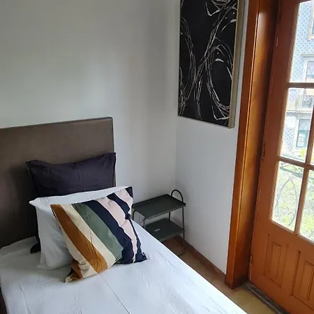 Cha's Habitación en casa particular Oporto